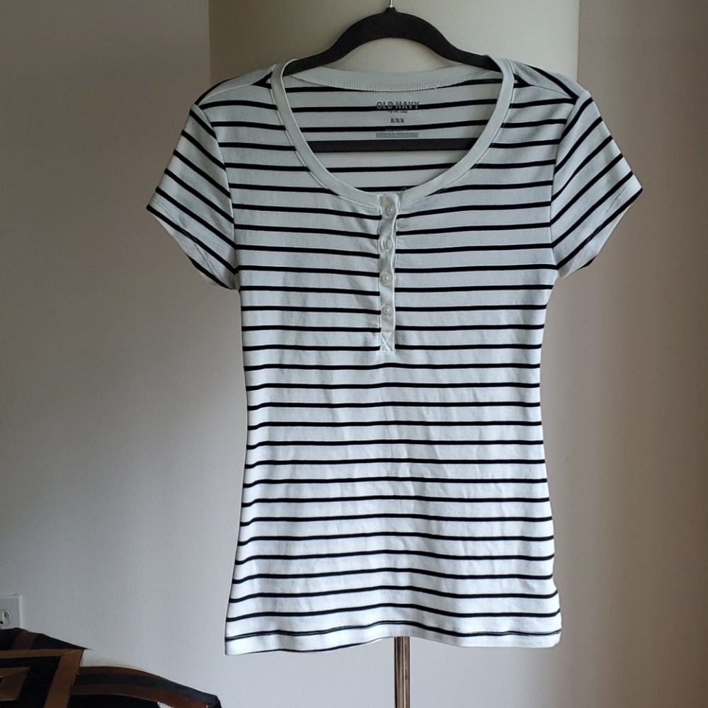 🏷Women's Old Navy Striped Top